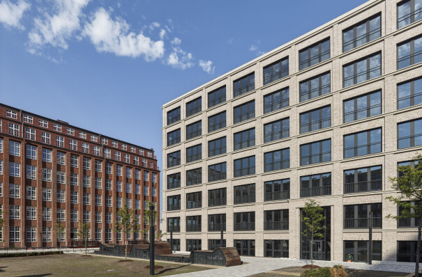 New offices at TechnoCampus Berlin pay tribute to the surrounding industrial heritage with quality details and craftsmanship